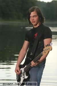 despre el - NAME: George POINTED NAME: george DATE OF BIRTH - Georg